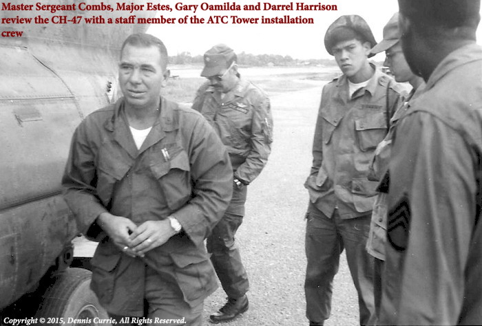 Dennis Currie photo: inspecting the CH-47 Dennis Currie photo: inspecting the CH-47